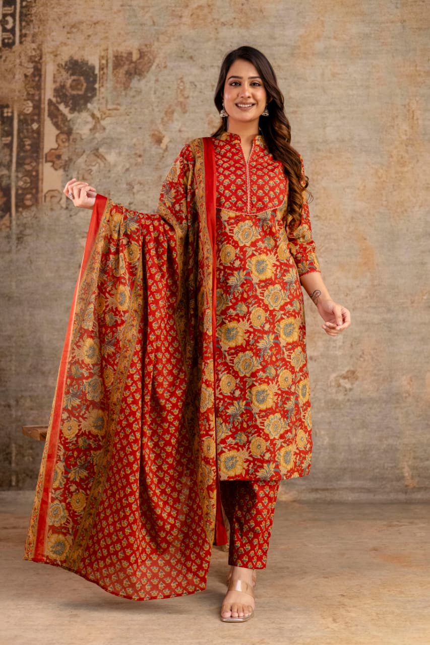 Red cotton kurti set with printed dupatta for
